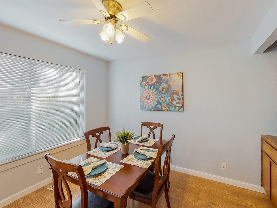 2nd image of 927 Shasta Cir
