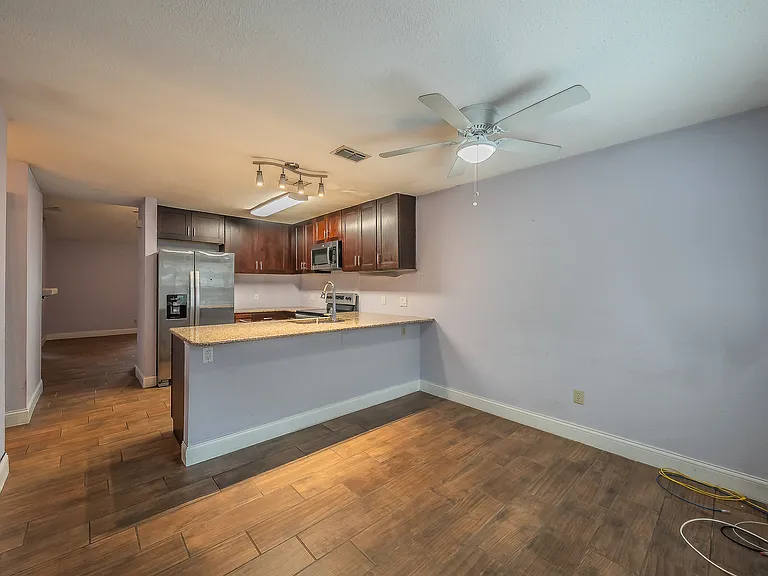 5003 Maryanna Way #D — Photo 3