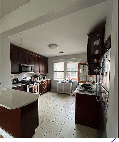 1st image of 5510 Hobart St #5510