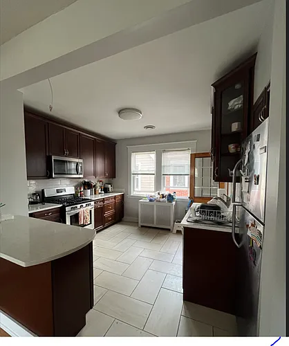 5510 Hobart St #5510 Photo 1