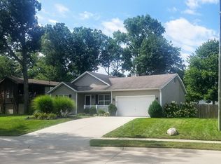 3941 Riverside Dr, South Bend, IN 46628