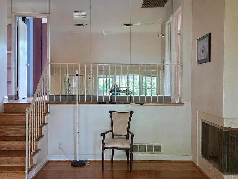 3109 Smith Ave — Photo 2