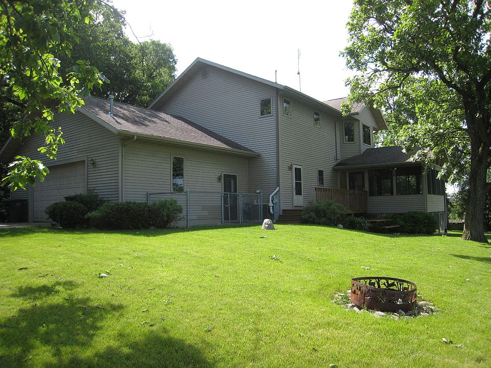 1st image of W6941 W Lake Shore Dr