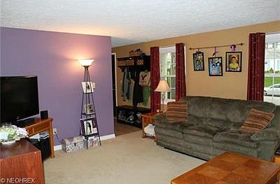 3rd image of 248 Chatham Dr