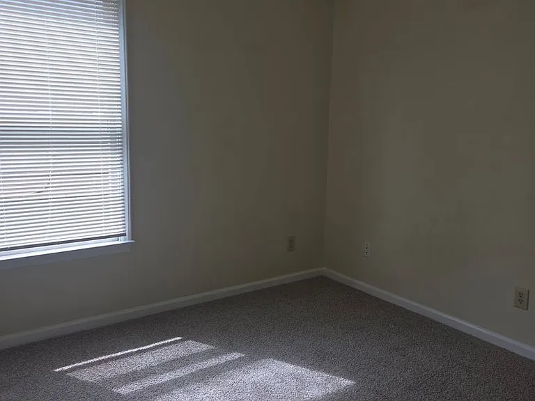 6330 Greycliff Dr — Photo 10