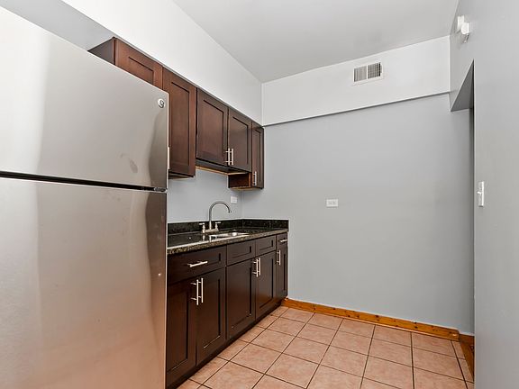 4th image of 6349 S Kedzie Ave #3AE