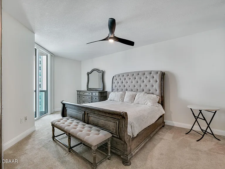 231 Riverside Dr #1006 — Photo 18