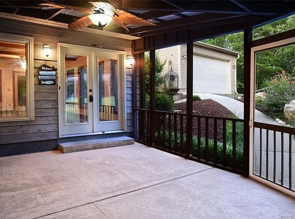 4th image of 1201 Island Creek Dr