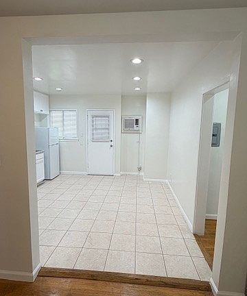 Entrance to kitchen