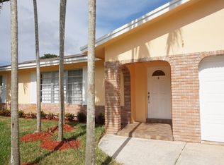 2450 SW 43rd Ave, Fort Lauderdale, FL 33317
