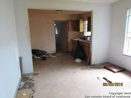 2nd image of 217 Roberts St