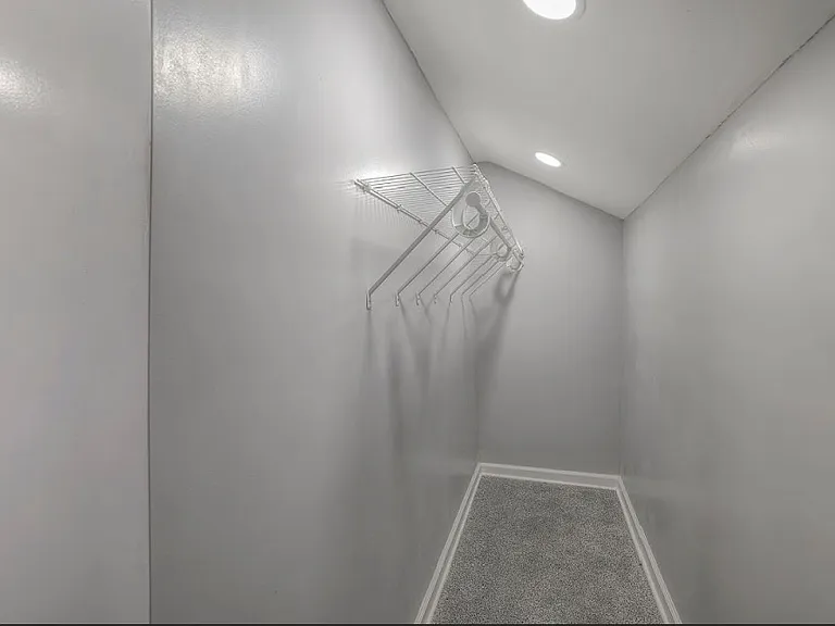 3305 Cleveland Ave — Photo 16
