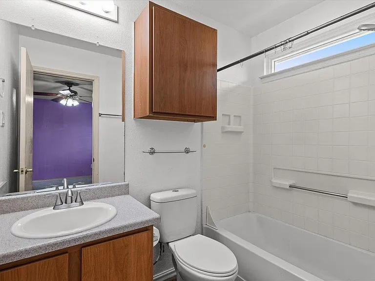 12421 Briarcreek Loop — Photo 20