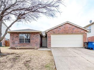 660 Spillway Dr, Little Elm, TX 75068