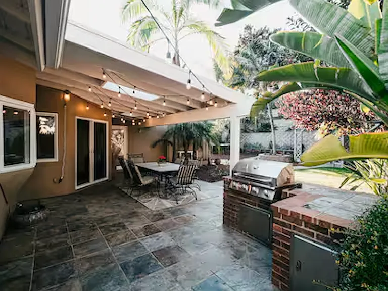 4810 Refugio Ave — Photo 14