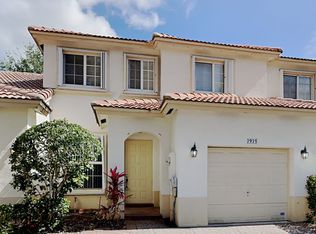 7975 NW 20th St, Hollywood, FL 33024