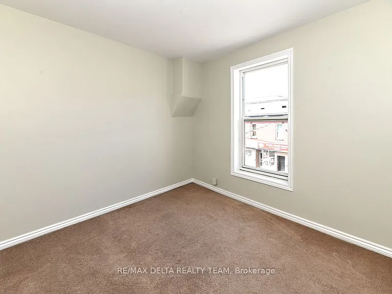 355 Bronson Ave — Photo 22