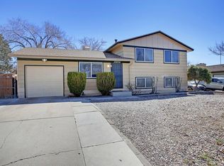 10604 Lexington Ave NE, Albuquerque, NM 87112