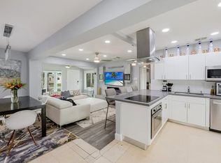 2534 Wilson St, Hollywood, FL 33020