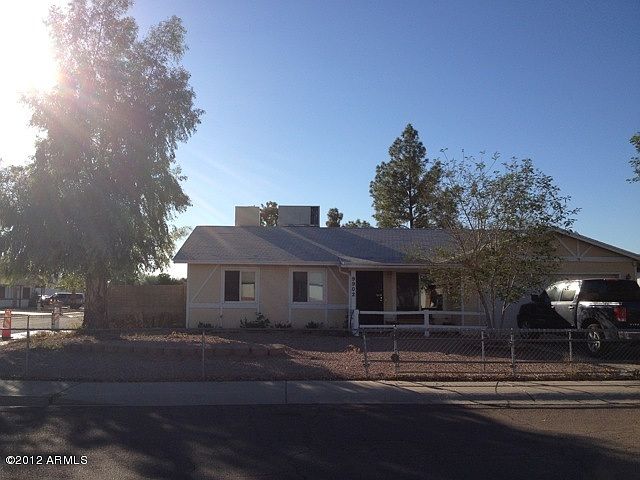 1st image of 9902 N 87th Ln