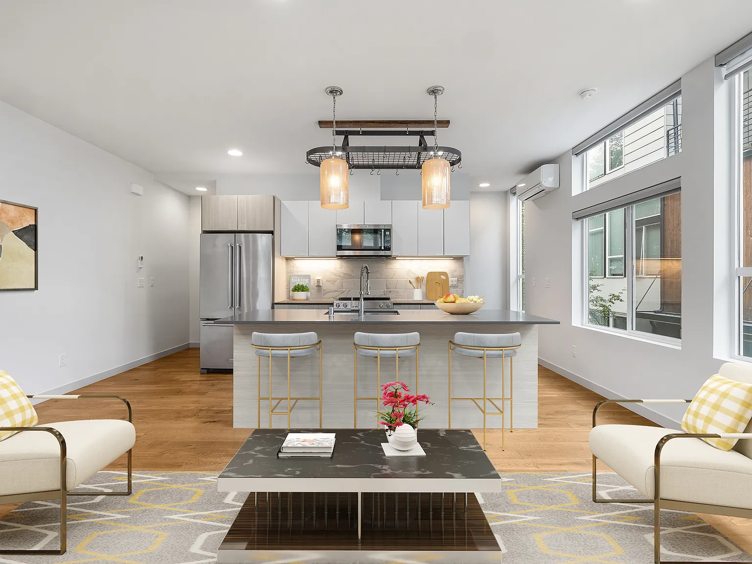 3 bed, 1350 sqft, $3,300 — Photo 4