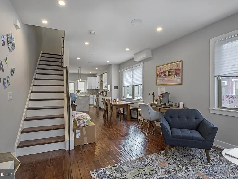 1259 S 29th St — Photo 1