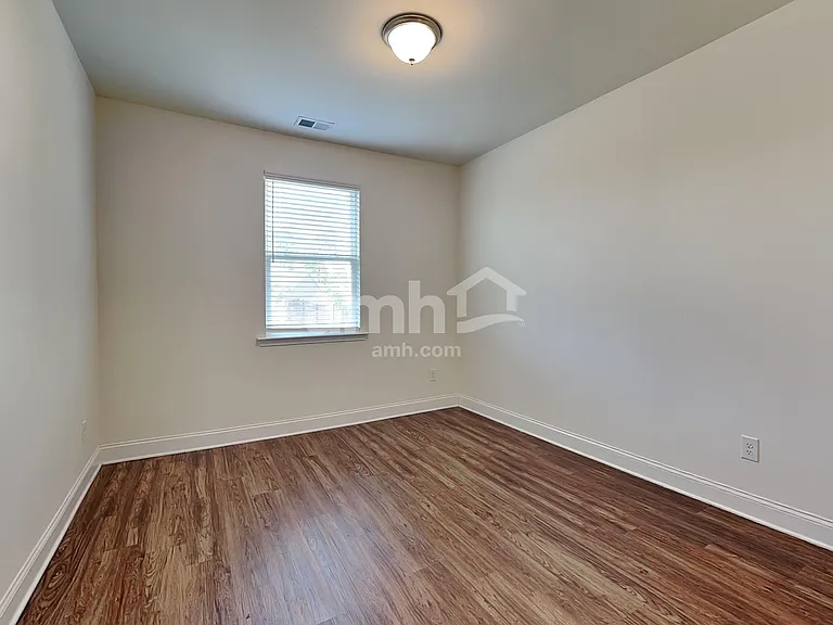 1159 Ashlyn Ct — Photo 16