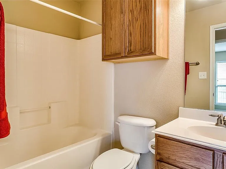 7405 Innisbrook Ln — Photo 15
