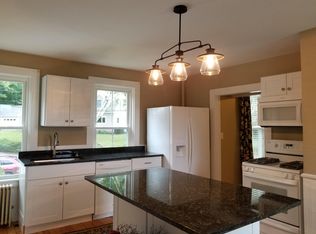 16 Boston Rd #2, Southborough, MA 01772