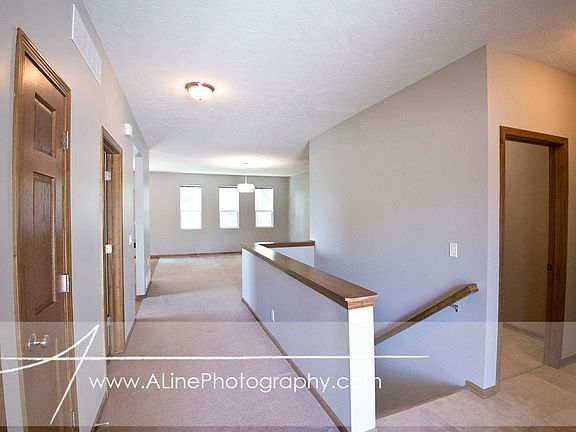 5th image of 16805 Orchard Ave