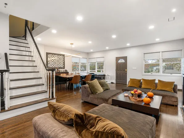 6 Mosely Avenue image 18 of 54