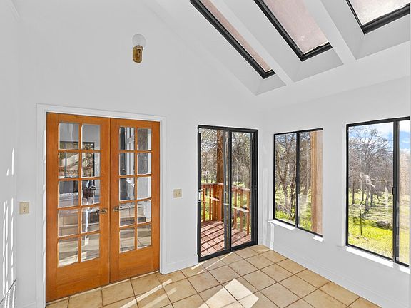 4th image of 11700 Quail Rd