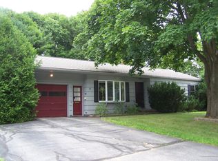 15 Fairview Ct, Auburn, ME 04210