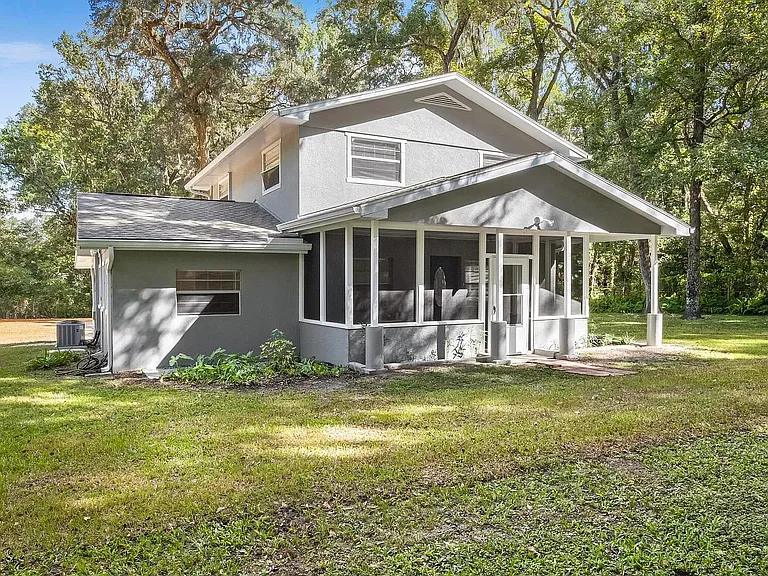 25027 Holden Dr — Photo 28