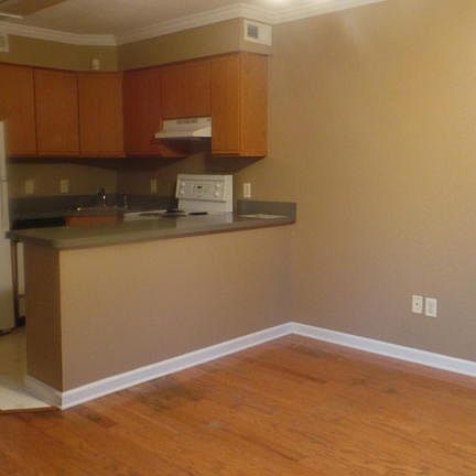2nd image of 2837 Jersey Ave
