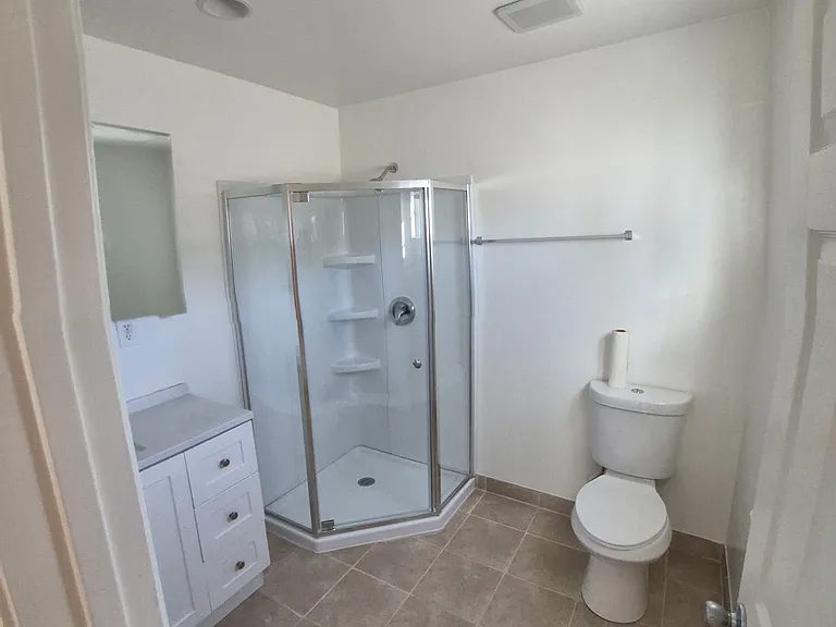 734 Karesh Ave #2-6 — Photo 5