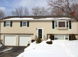 27 Anna St, Shelton, CT 06484