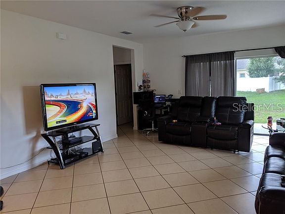 5th image of 2911 Sunstone Dr