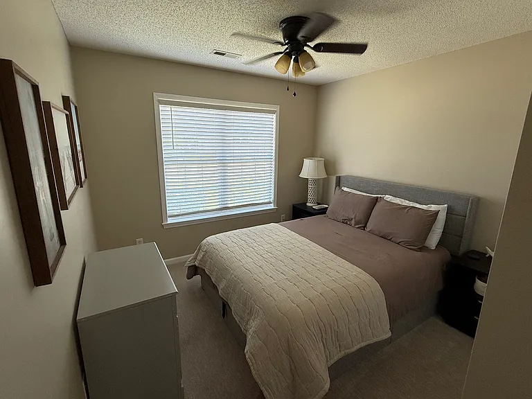 7209 Woodhall Dr — Photo 9