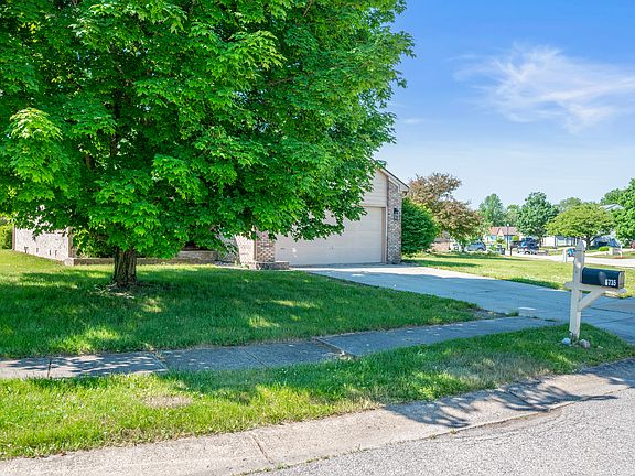 2nd image of 6735 Sparrowood Dr
