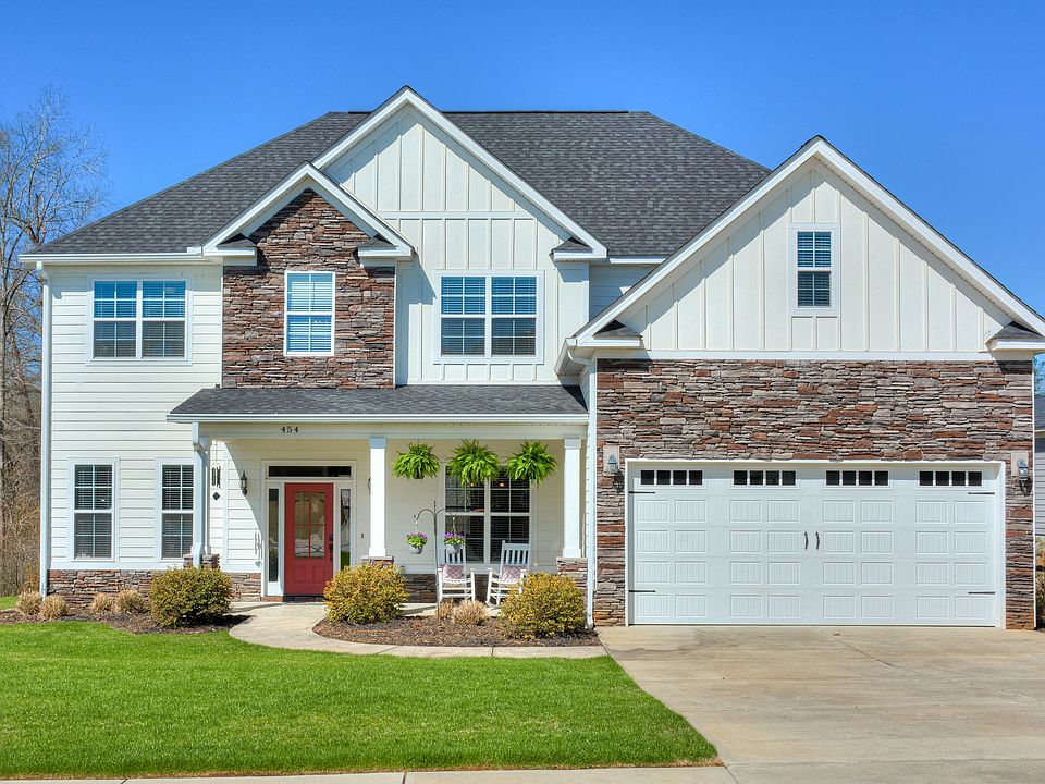 1st image of 454 Kirkwood Dr