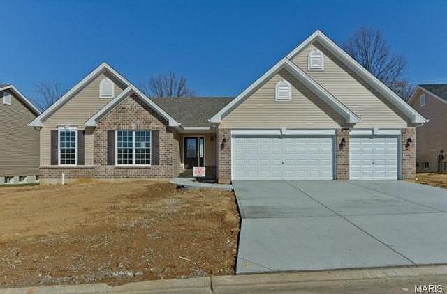 1st image of 708 Jamesport Dr