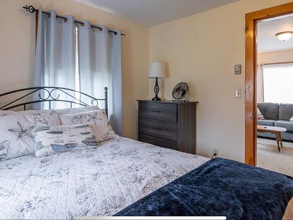 5th image of 7 Watts Ln #2