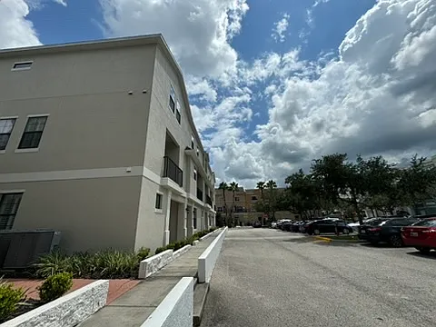 12952 Brandon Coates Dr — Photo 2