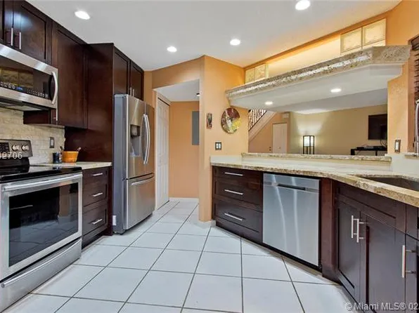 9169 W Sunrise Blvd, Plantation, FL 33322