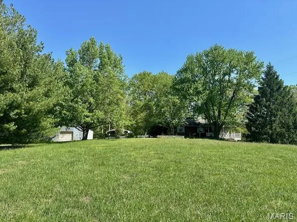 18868 Chickadee Dr, Marble Hill, MO 63764