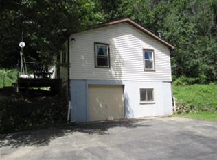 62566 County Road D, Eastman, WI 54626