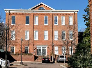 2735 Olive St NW APT 9, Washington, DC 20007