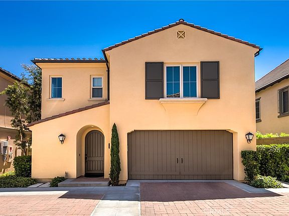 2nd image of 72 Cherry Tree