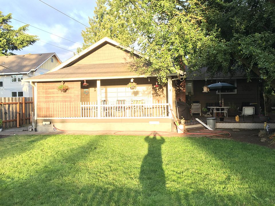 1st image of 1495 SE Anthony St